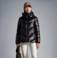 [해외] 몽클레어 샹봉 Chambon 여성 쇼트 다운 재킷 - 부루 구매대행